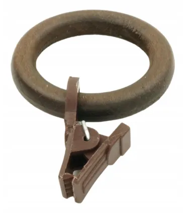 Dřevěné kroužky na záclonové tyče