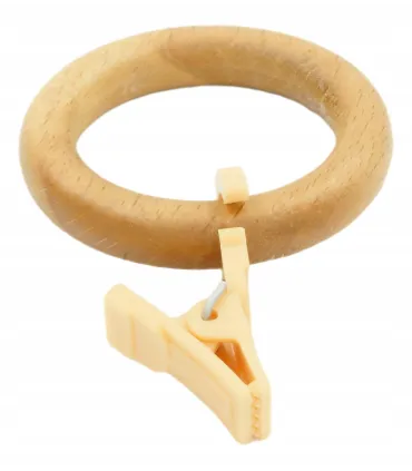 Dřevěné kroužky na záclonové tyče