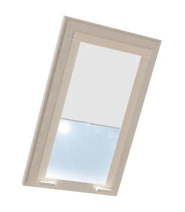 Roleta termoizolační na střešní okno FAKRO v hliníkové kazetě Bílá